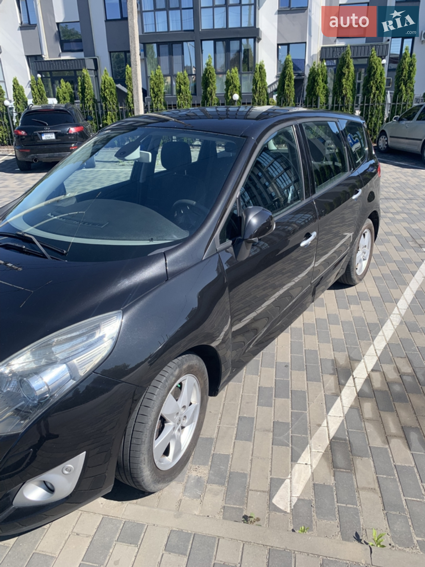 Renault Grand Scenic 2010 VIN VF1JZ1VB643085731 фото оголошення 2 з 15