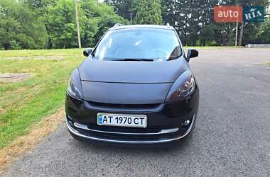 Renault Grand Scenic 2013