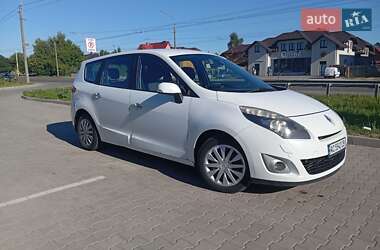 Renault Grand Scenic  2011