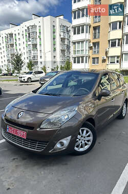 Renault Grand Scenic  2009