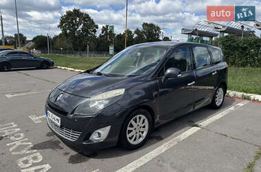 Renault Grand Scenic  2010