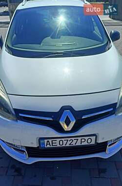 Renault Grand Scenic  2016