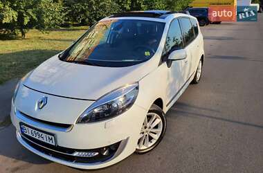 Renault Grand Scenic  2012