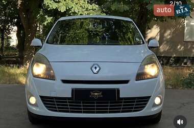 Renault Grand Scenic 2010