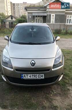 Renault Grand Scenic  2009