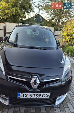 Renault Grand Scenic  2015