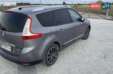 Renault Grand Scenic  2013