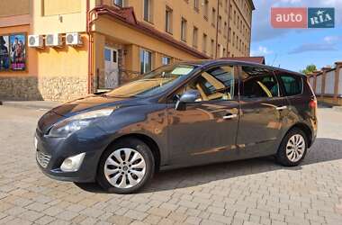 Renault Grand Scenic  2010