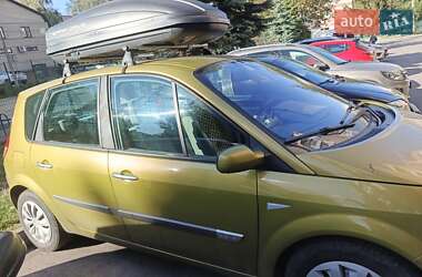 Renault Grand Scenic  2006