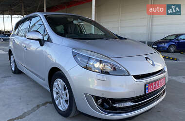 Renault Grand Scenic  2012