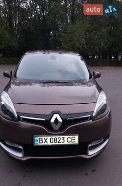 Renault Grand Scenic  2013
