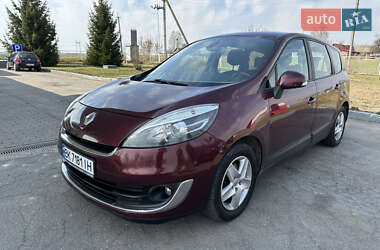 Renault Grand Scenic  2012