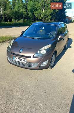 Renault Grand Scenic  2009