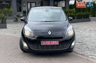 Renault Grand Scenic  2011