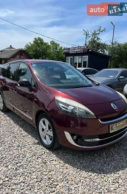 Renault Grand Scenic  2012