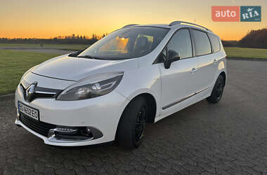 Renault Grand Scenic 2012