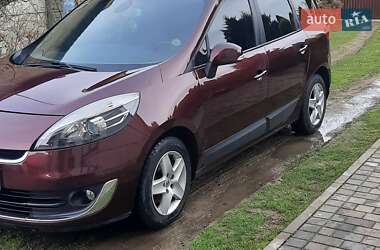 Renault Grand Scenic  2013