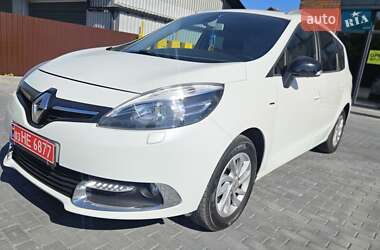Renault Grand Scenic  2015