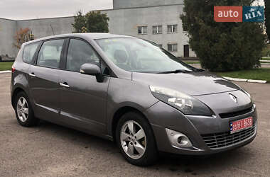 Renault Grand Scenic  2012