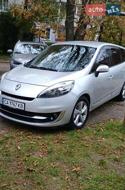 Renault Grand Scenic 2012