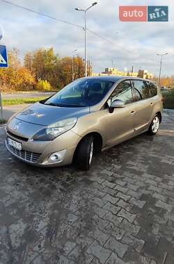 Renault Grand Scenic 2009