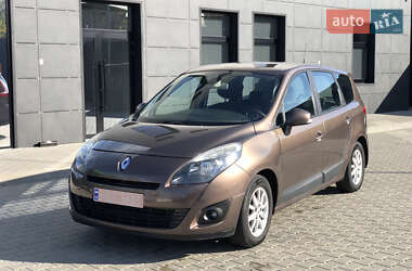 Renault Grand Scenic 2010