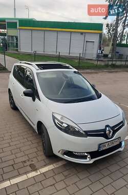 Renault Grand Scenic  2015
