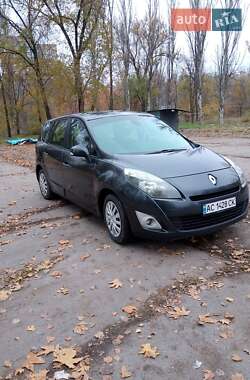 Renault Grand Scenic  2010