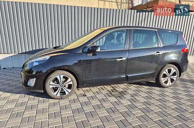 Renault Grand Scenic 2011