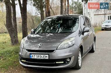 Renault Grand Scenic 2012
