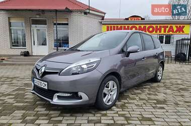 Renault Grand Scenic  2013