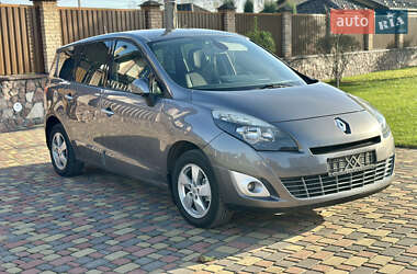 Renault Grand Scenic 2009