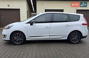 Renault Grand Scenic  2012