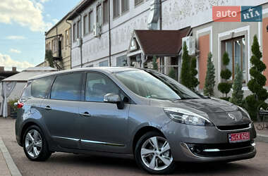 Renault Grand Scenic  2012