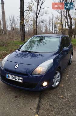 Renault Grand Scenic  2009