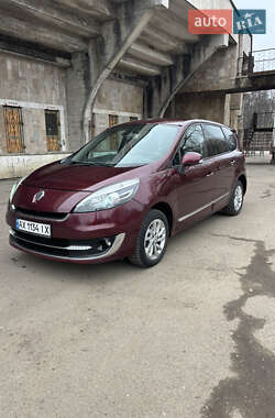 Renault Grand Scenic 2013