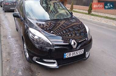 Renault Grand Scenic  2015