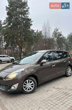 Renault Grand Scenic  2009
