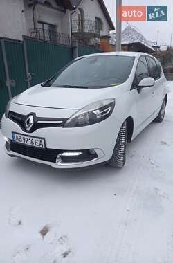 Renault Grand Scenic  2015