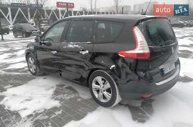 Renault Grand Scenic 2010