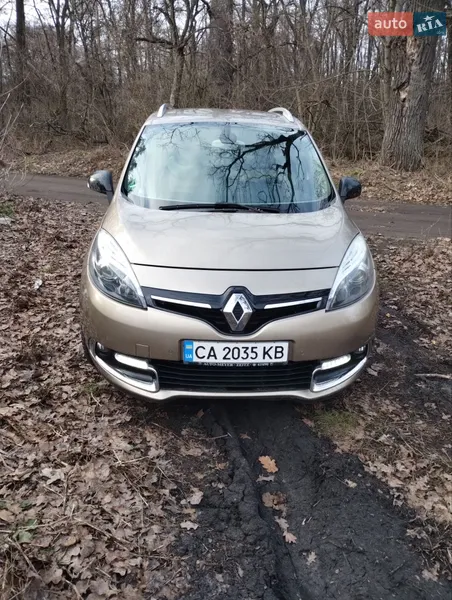 Renault Grand Scenic 2014