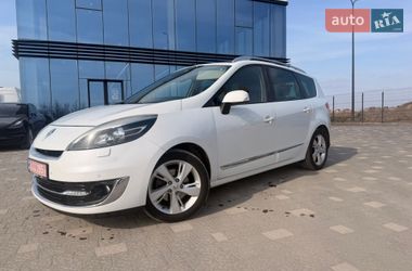 Renault Grand Scenic  2012