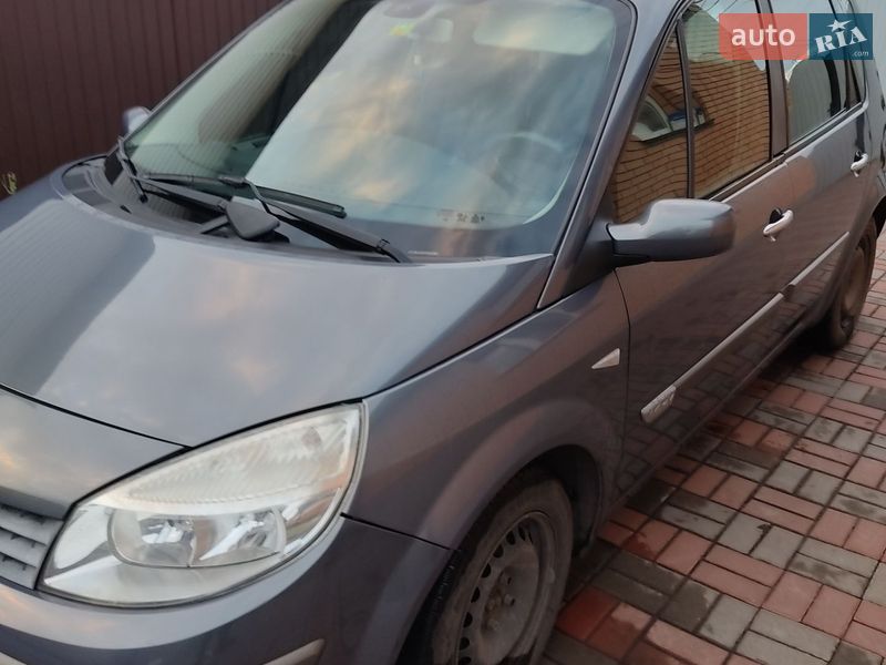 Універсал Renault Grand Scenic