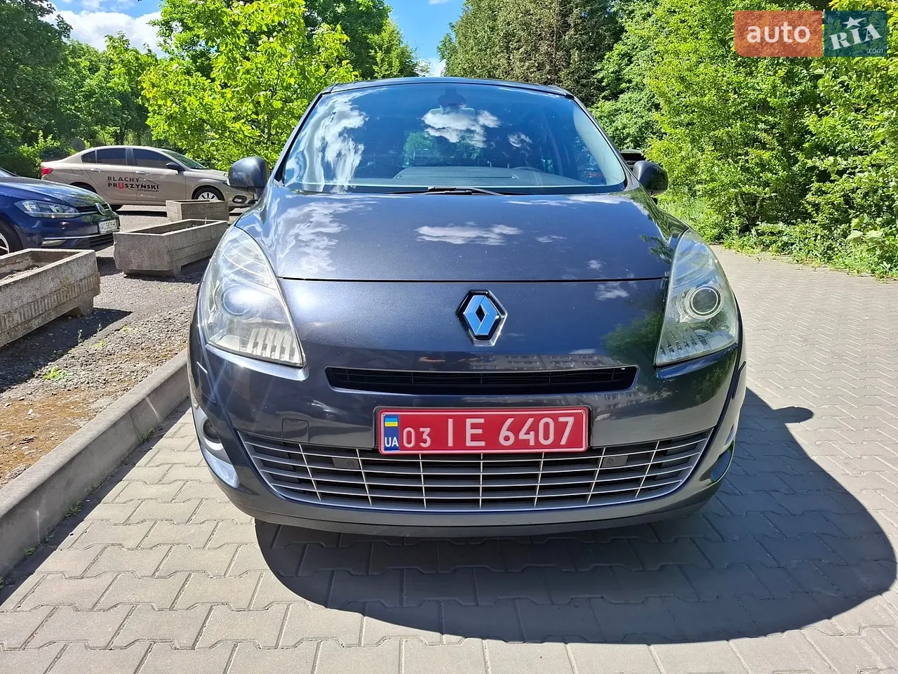 2010 Renault Scenic - мініатюра 2