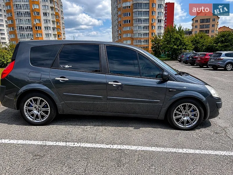 Renault Grand Scenic
