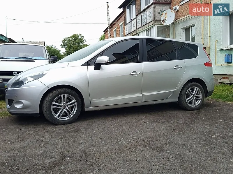 Renault Grand Scenic