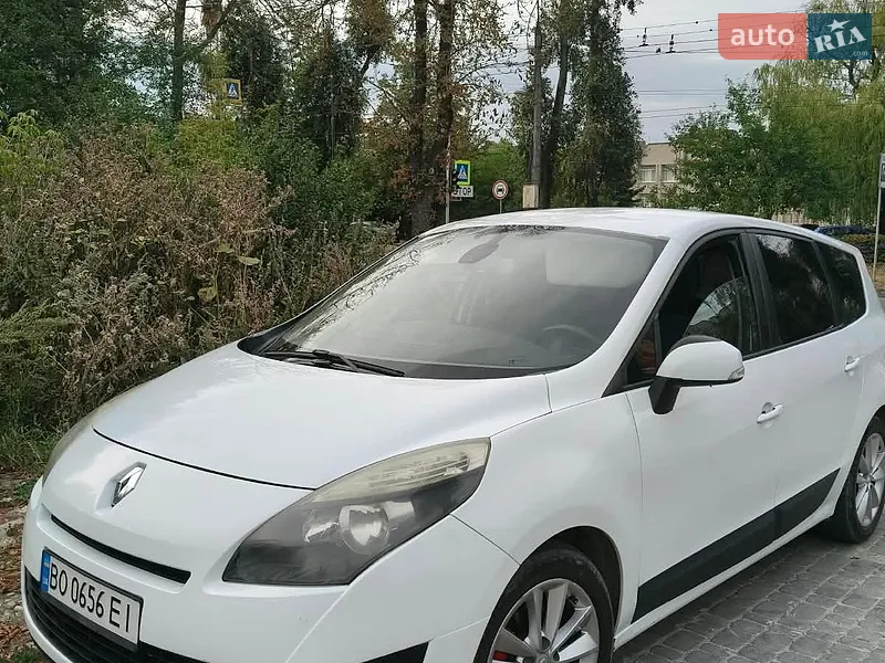 Renault Grand Scenic