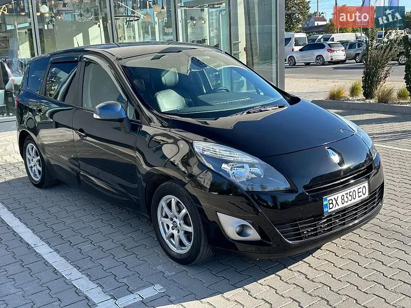 Renault Grand Scenic 2011