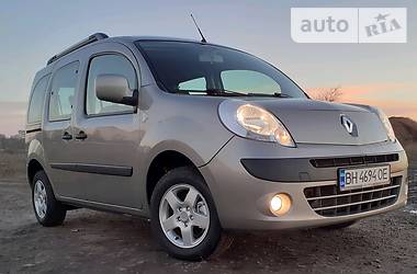 Renault Kangoo PRIVILEGE FAMILY VAN 2008