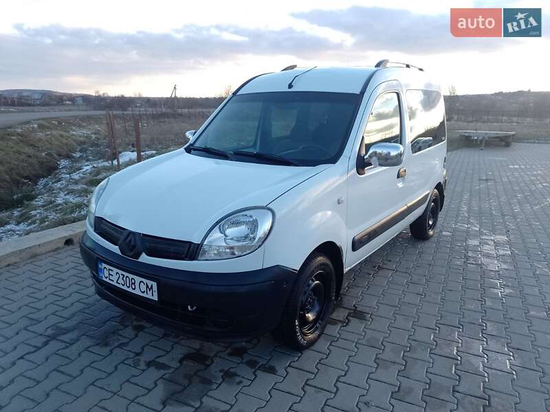 Renault Kangoo 2009 года в Черновцах